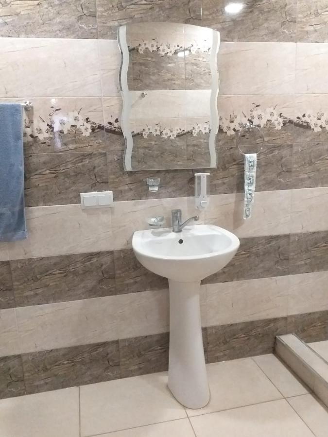 Guest House In Center Yerevan Ngoại thất bức ảnh