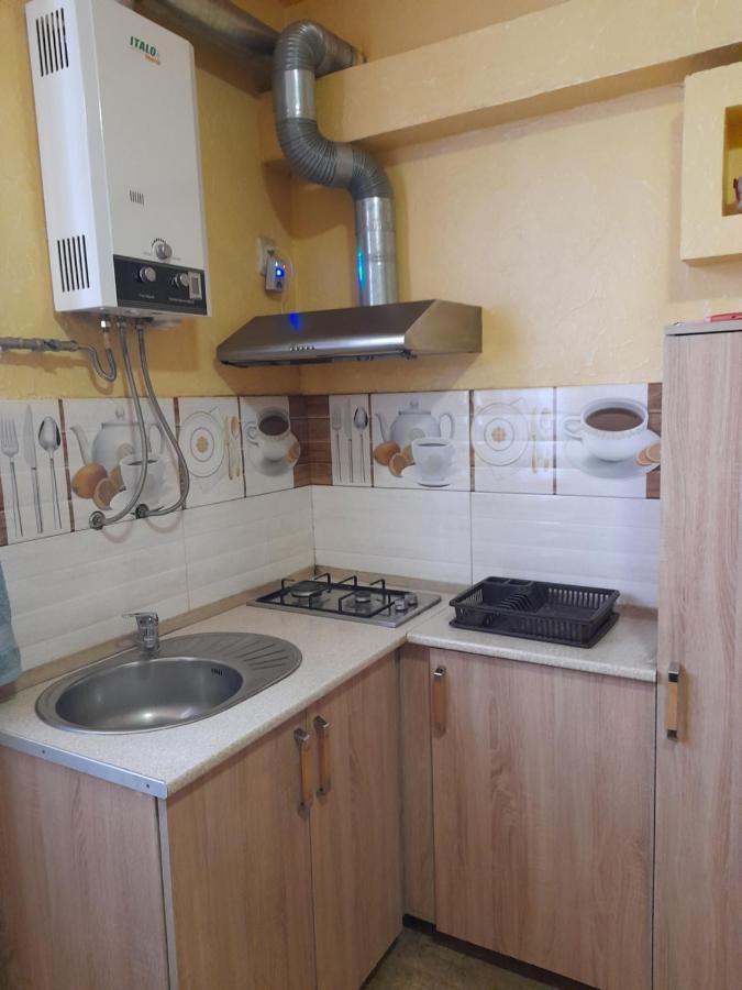 Guest House In Center Yerevan Ngoại thất bức ảnh